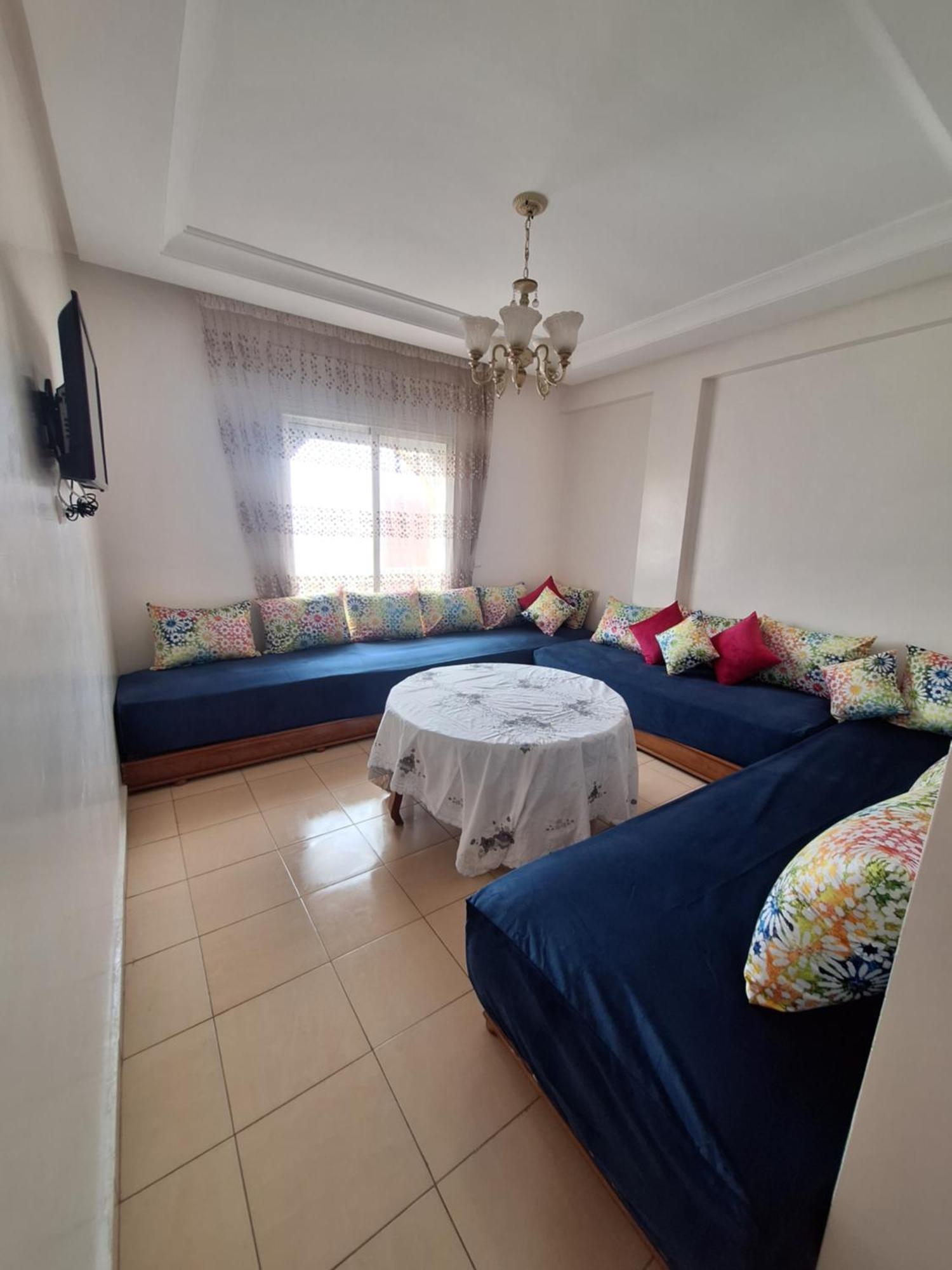 Ocean View Apartment Rabat Bagian luar foto